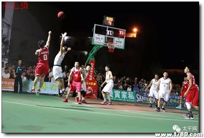  上海大师杯门票秒罄，球迷热情点燃申城金秋夜晚  