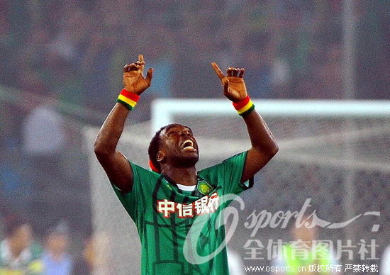  中超首轮激战正酣，多场对决上演进球盛宴