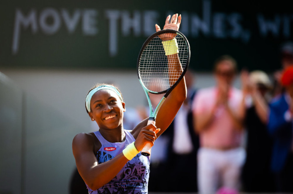  斯维亚泰克法网封后巩固世界第一