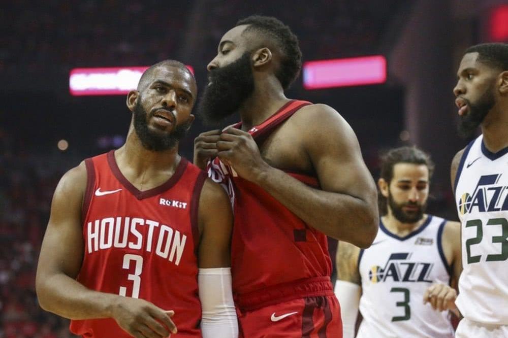  哈登准三双掌控节奏，快船主场轻取黄蜂队