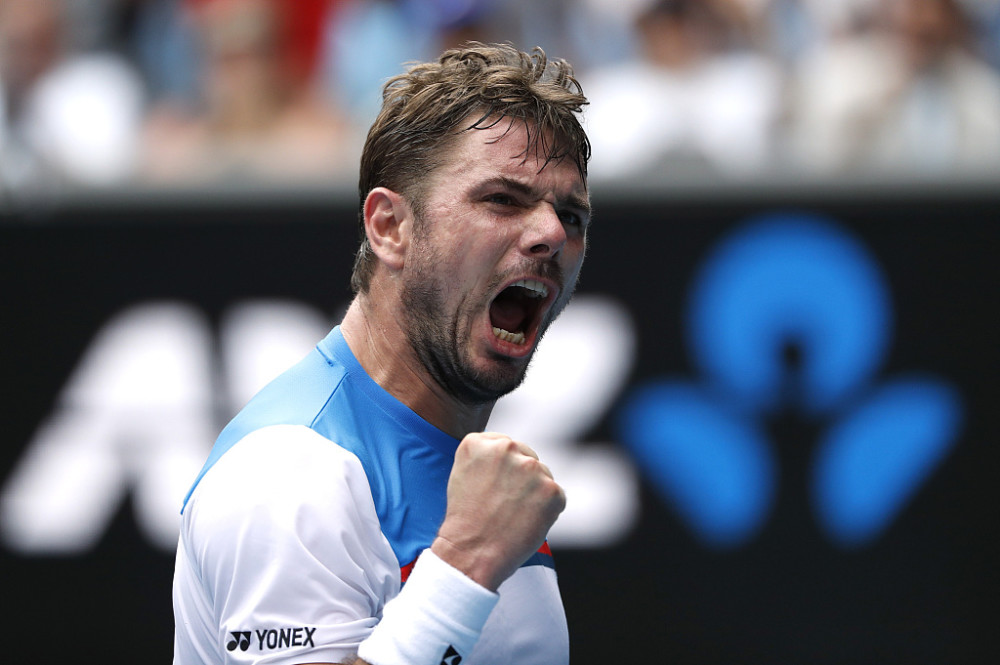  梅德韦杰夫鏖战五盘，苦战险胜挺进决赛