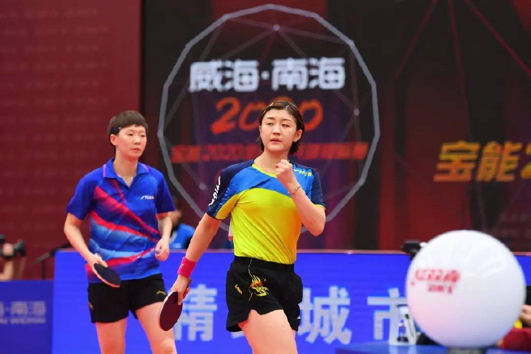 混双组合跨国配对,东西方打法碰撞擦出精彩火花