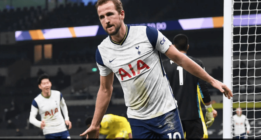  利物浦绝杀热刺登顶积分榜首